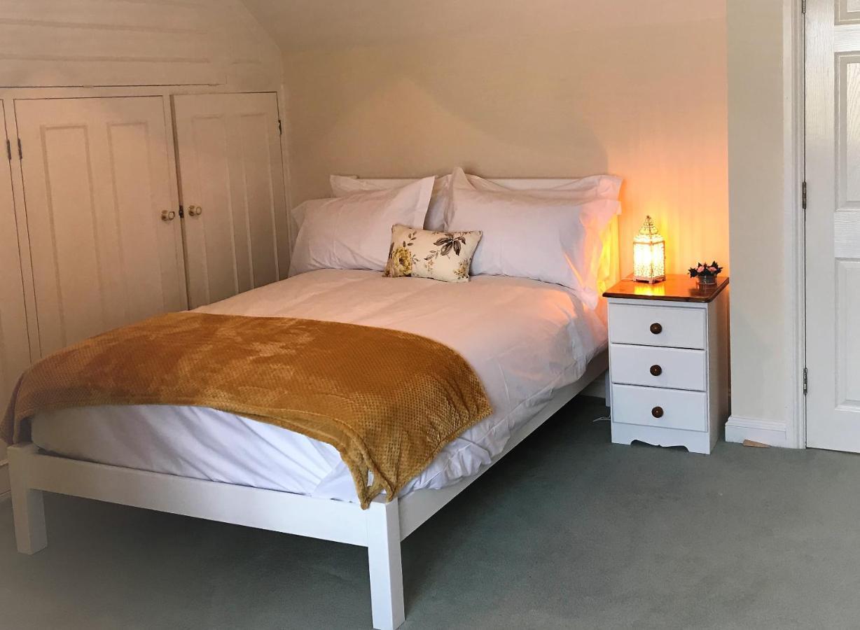 Bransford Farm Fishery & B & B Экстерьер фото